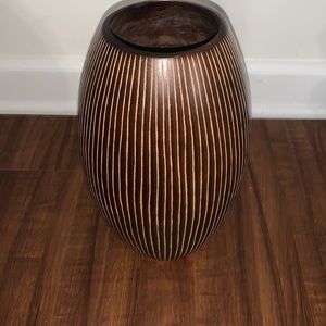 Hardwood vase